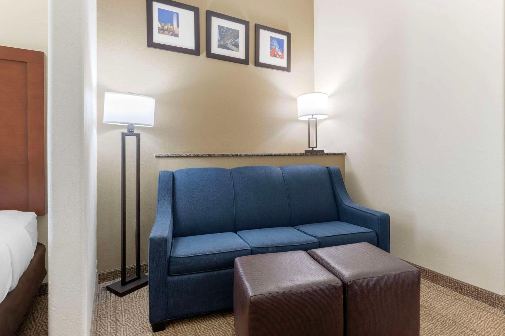 Comfort Suites West Dallas - Cockrell Hill Exteriér fotografie